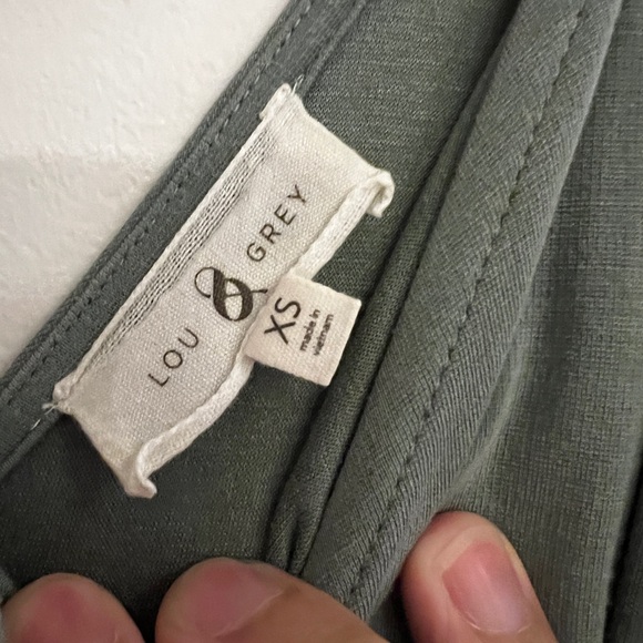 Lou & Grey sleeveless midi dress with button down size XS in sage green - Picture 3 of 4